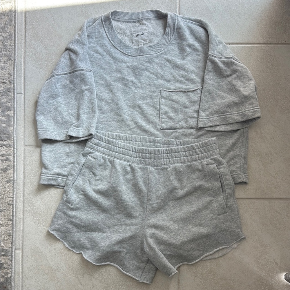 Aerie crop shirt and Shorts Set